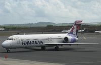 N486HA @ PHOG - Hawaiian Airlines Boeing 717-200 - by Kreg Anderson
