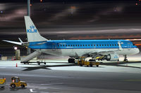 PH-EZH @ VIE - KLM - Royal Dutch Airlines - by Joker767
