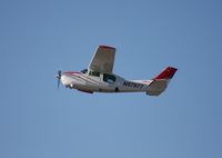N57977 @ LAL - Cessna T210L