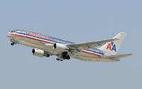 N328AA @ KLAX - American - by Todd Royer