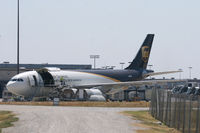 N172UP @ DFW - UPS at DFW Airport - by Zane Adams