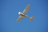 N2142T @ LNA - Cessna 172S Skyhawk N2142T at Palm Beach County Park Airport, Lantana, FL - by scotch-canadian