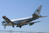 82-8000 @ DAL - President Obama aboard Air Force One, arriving at Dallas Love Field.
