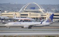 N37437 @ KLAX - Arriving at LAX - by Todd Royer