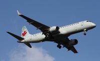 C-FHON @ MCO - Air Canada E190