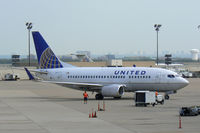 N16617 @ DFW - United Airlines at DFW Airport. - by Zane Adams