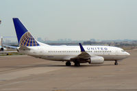 N17719 @ DFW - United Airlines at DFW Airport. - by Zane Adams