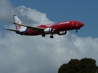 VH-VUK @ YMML - Boeing 737 VH-VUK approaching rwy 27 at Tullamarine - by red750