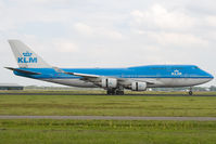 PH-BFO @ EHAM - KLM 747-400 - by Andy Graf-VAP