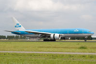 PH-BQL @ EHAM - KLM 777-200 - by Andy Graf-VAP