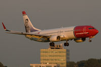 LN-DYQ @ EHAM - Norwegian 737-800