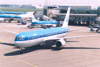 PH-BZG @ EHAM - KLM - by Henk Geerlings