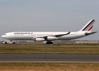 F-GLZN @ LFPG - Taxiing to the Air France maintenance area... - by Shunn311