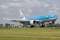 PH-BQA @ EHAM - KLM 777-200 - by Andy Graf-VAP