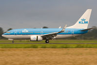 PH-BGO @ EHAM - KLM 737-700