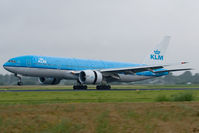 PH-BQP @ EHAM - KLM 777-200