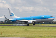 PH-BGA @ EHAM - KLM 737-800