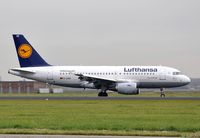 D-AIBB @ EHAM - Lufthansa - by Jan Lefers