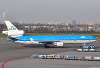 PH-KCF @ EHAM - KLM Boeing - by Jan Lefers