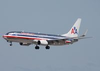 N809NN @ MIA - American 737 - by Florida Metal