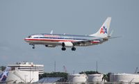 N815NN @ MIA - American 737 - by Florida Metal
