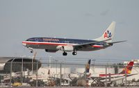 N947AN @ MIA - American 737 - by Florida Metal