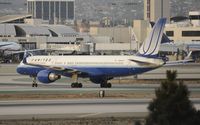 N554UA @ KLAX - Arriving at LAX - by Todd Royer