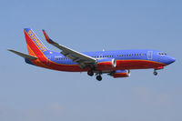 N636WN @ DAL - Landing at Dallas Love Field - by Zane Adams