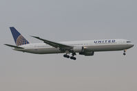 N59053 @ EHAM - United Airlines 767-400 - by Andy Graf-VAP