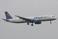 TC-OAK @ EHAM - Onur Air A321