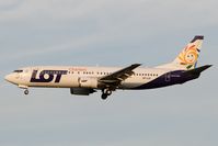 SP-LLE @ LOWW - LOT Charters 737-400 - by Andy Graf-VAP