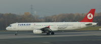 TC-JRD @ EDDL - Turkish Airlines, waiting for take-off clearence at Düsseldorf Int´l (EDDL) - by A. Gendorf