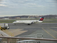 N8923A @ KDCA - DCA, VA - by Ronald Barker