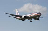 N392AN @ MIA - American 767 - by Florida Metal