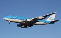 PH-BFK @ KORD - Boeing 747-400