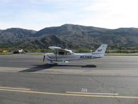 N5316G @ SZP - 2005 Cessna 172S SKYHAWK SP, Lycoming IO-360-L2A 180 Hp, CS prop, taxi back after landing Rwy 22 - by Doug Robertson
