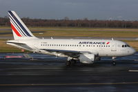 F-GUGI @ EDDL - Air France, Airbus A318-111, CN: 2350 - by Air-Micha