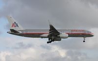 N658AA @ MIA - American 757 on Runway 9 - by Florida Metal