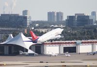 N35LX @ TPA - Catbird lifting off - by Florida Metal