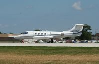 N401DP @ KOSH - Learjet 25D