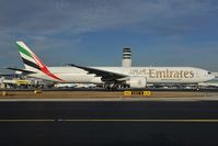 A6-ECG @ LOWW - Emirates Boeing 777-300 - by Dietmar Schreiber - VAP
