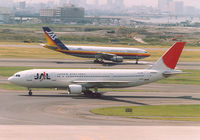 JA8563 @ RJTT - Japan Airlines - by Henk Geerlings