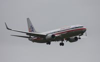 N813NN @ MIA - American 737 - by Florida Metal