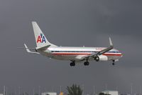 N833NN @ MIA - AA 737 with approaching storm - by Florida Metal