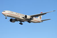A6-ETE @ KORD - Etihad Airways BOEING 777-3FXER, ETD151 arriving from Dhabi - OMAA / AUH, RWY 28 approach KORD. - by Mark Kalfas