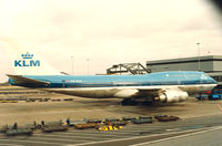PH-BUH @ EHAM - KLM , B747-206B SUD - by Henk Geerlings