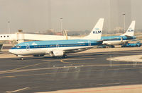 PH-BDH @ EHAM - KLM - by Henk Geerlings