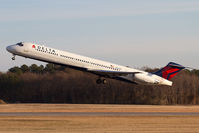 N907DL @ ORF - Delta Air Lines N907DL (FLT DAL2123) departing RWY 5 en route to Hartsfield-Jackson Atlanta Int'l (KATL). - by Dean Heald