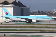 HL7598 @ LAX - Korean Air HL7598 taxiing to the Tom Bradley International Terminal after arrival on the North Complex. - by Dean Heald