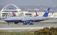 N229UA @ KLAX - Just arrived at LAX on 25L - by Todd Royer
